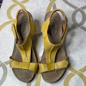 Taos Shelia Sandals